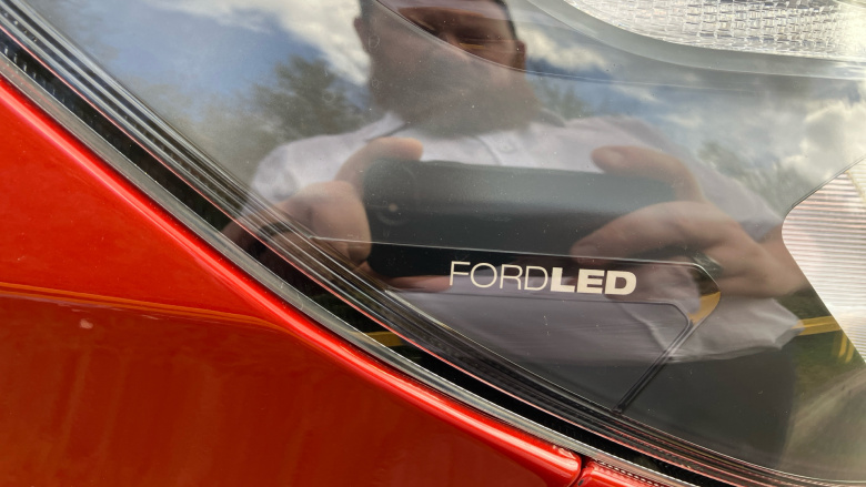 Ford Transit Custom 300 L1 Diesel Fwd 2.0 EcoBlue 136ps H1 Van Limited